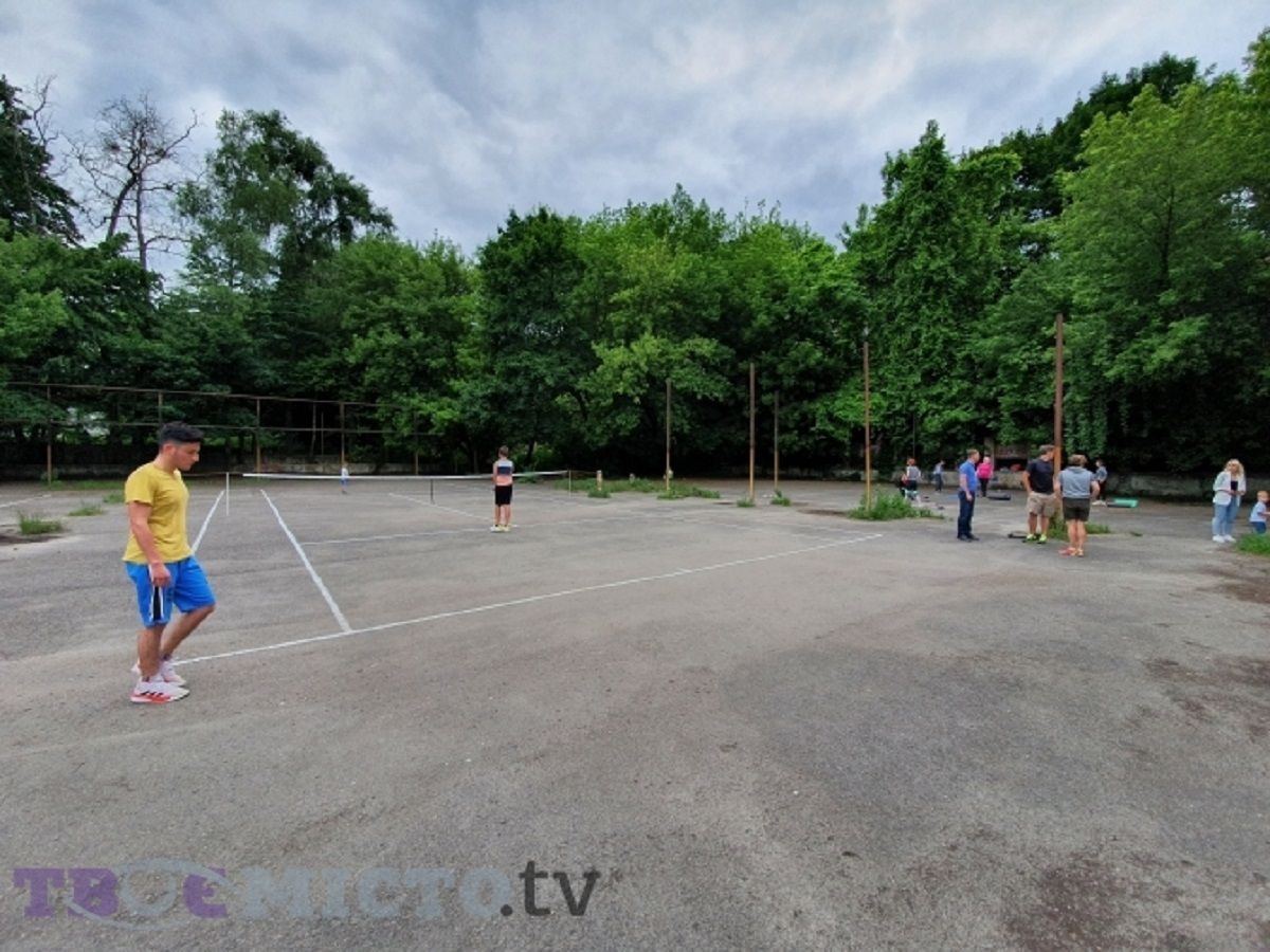 Власник приватного спорткомплексу у Львові збудує тенісні корти на Кастелівці