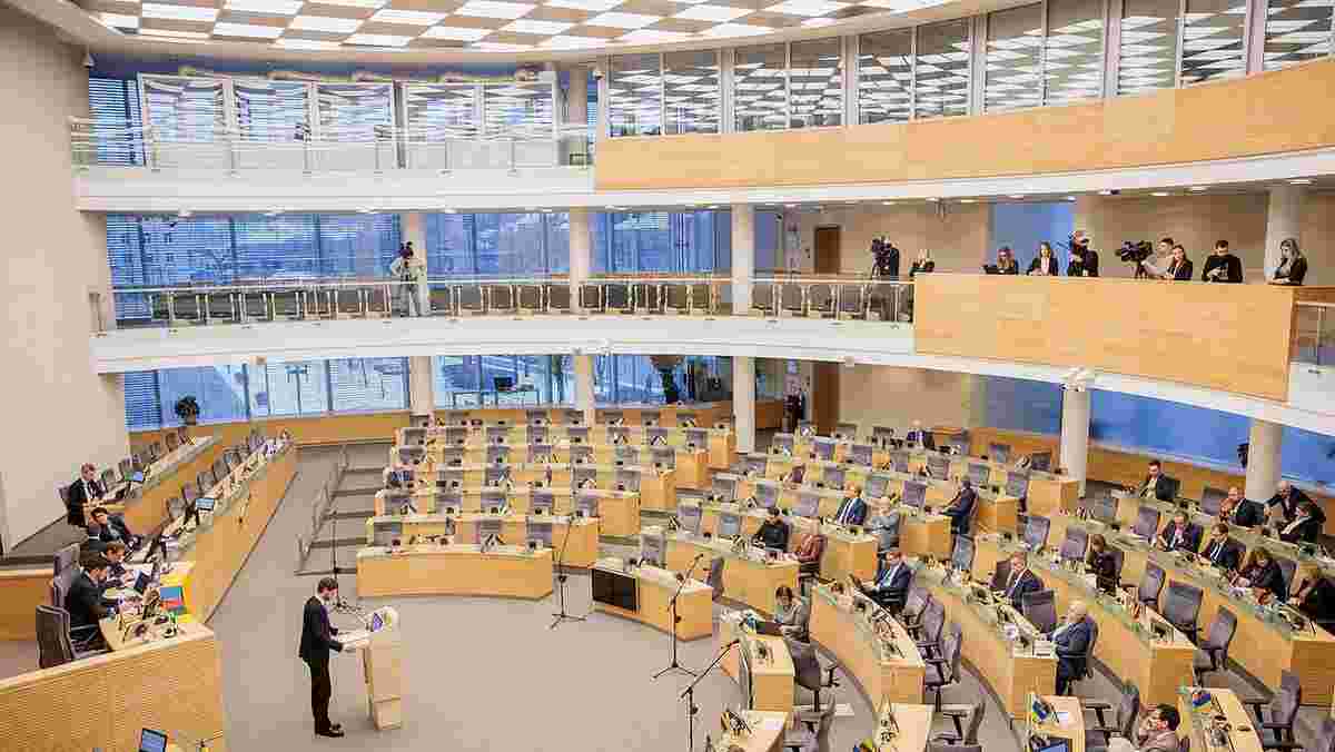 Країна працює над створенням безпечних притулків у підземних будівлях