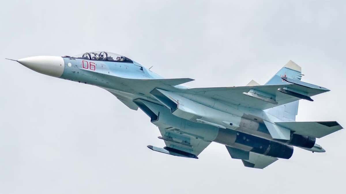 Розвідники знищили російський винищувач Су-30СМ над Чорним морем 