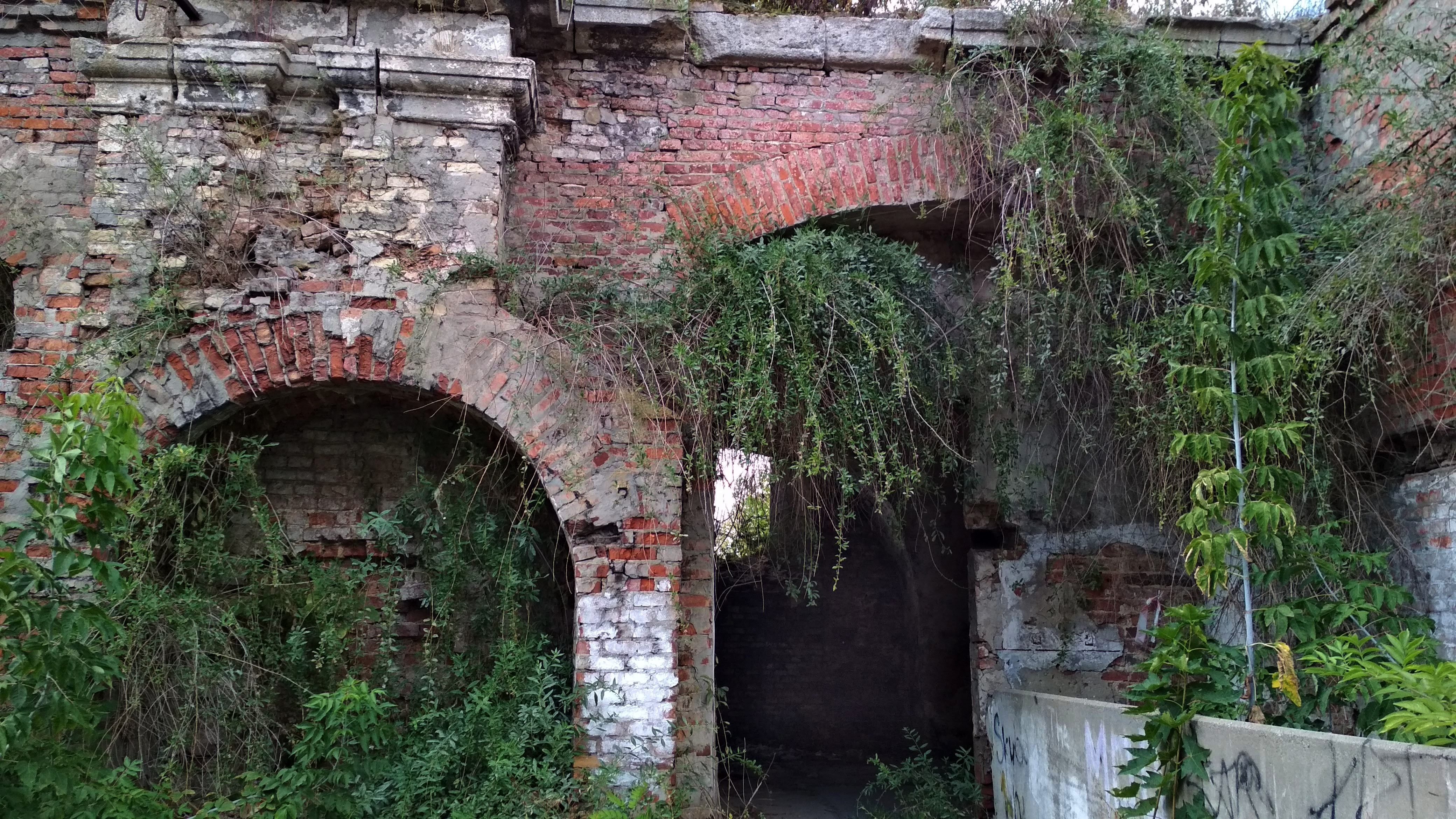 Каземати фортеці у Бродах (фото ZAXID.NET)