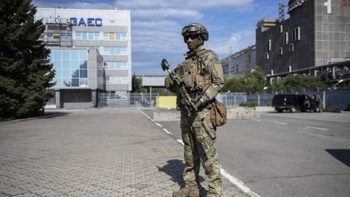 На окупованій ЗАЕС зафіксували понад тисячу російських військових