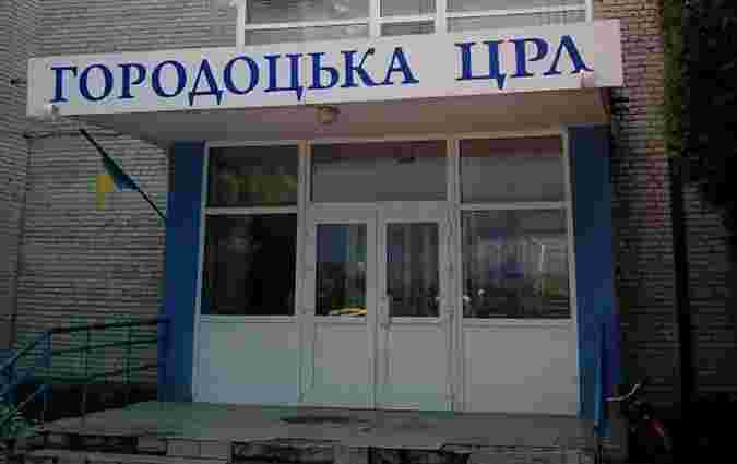 Суд визнав винним хірурга з Городка у смерті 23-річного хлопця від апендициту