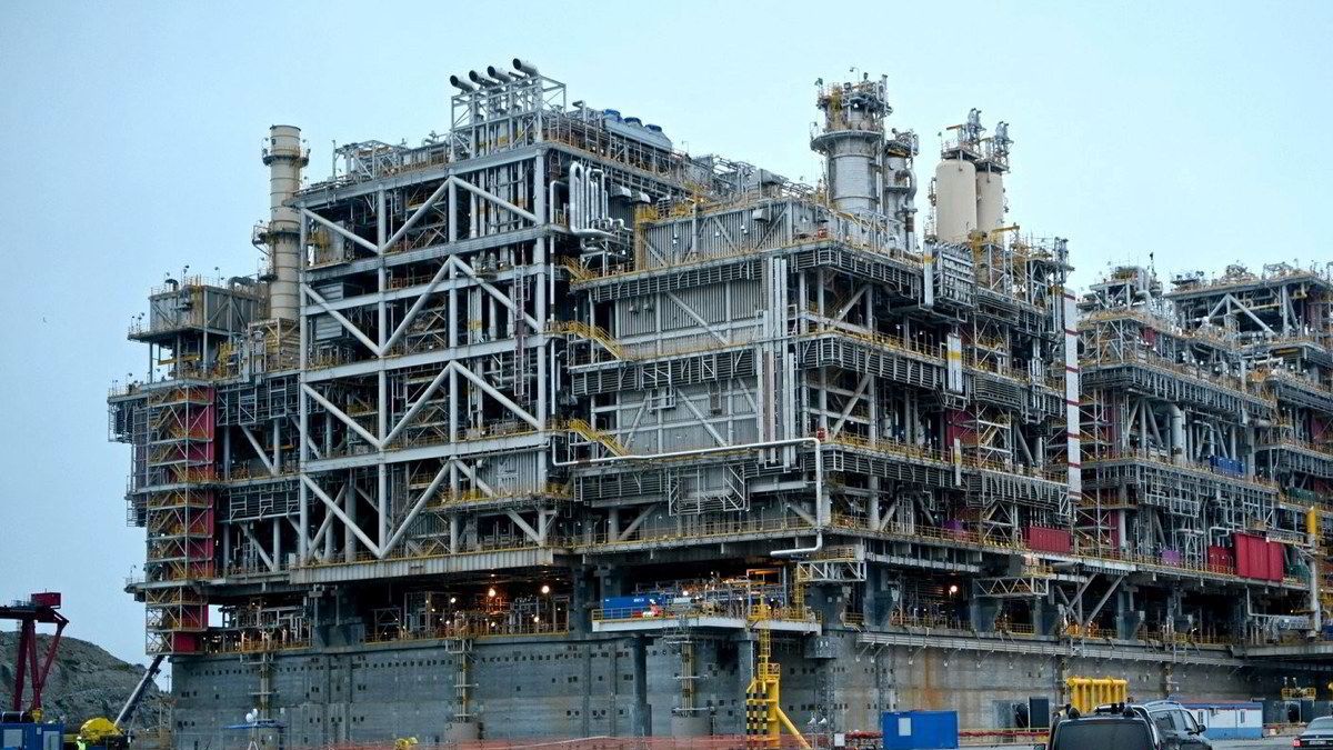 Індія відмовилася від російського газу із підсанкційного Arctic LNG 2