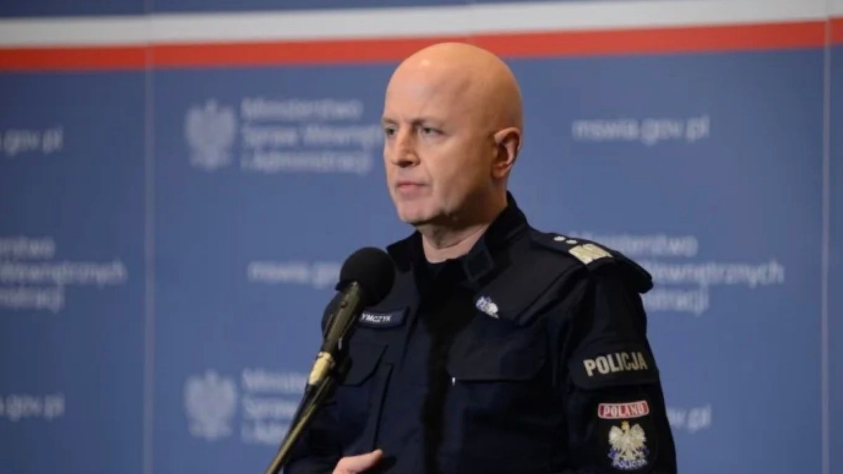 Ексначальнику польської поліції висунули звинувачення через вибух гранатомета з України
