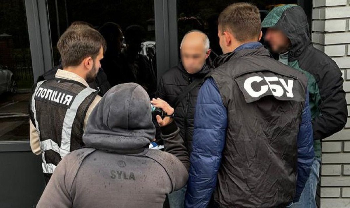 Поліція затримала 50-річного львів’янина за продаж документів про інвалідність