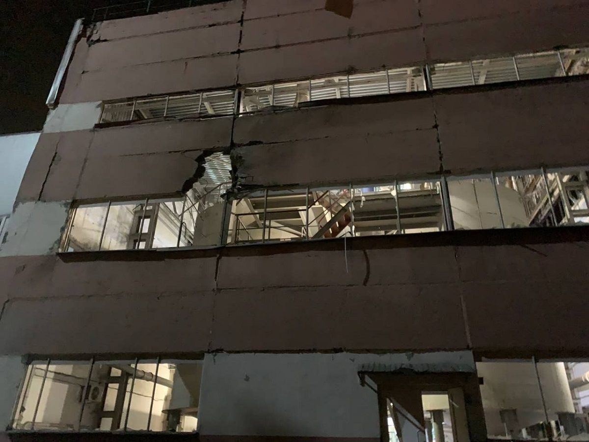 Росіяни заявили про нічну атаку дронів на підприємства