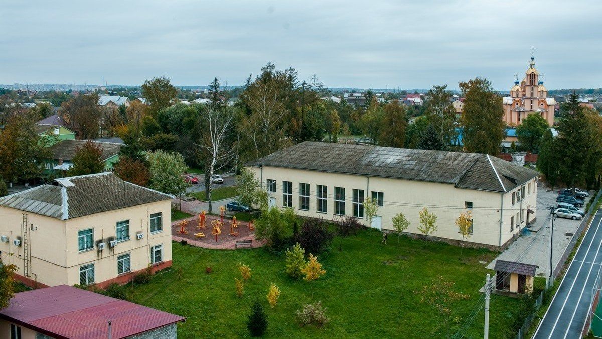 Заступник Дубневича вимагав хабарі в компанії родичів голови Львівської облради