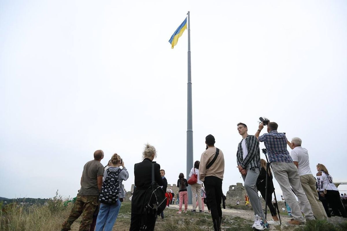 Екскерівника Кременецького заповідника судитимуть за встановлення флагштока на горі Бона