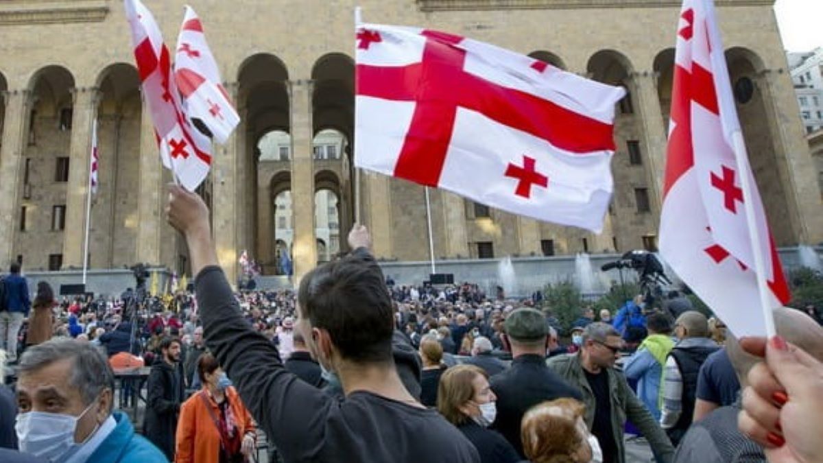 На парламентських виборах у  Грузії лідирує проросійська партія «Грузинська мрія» 
