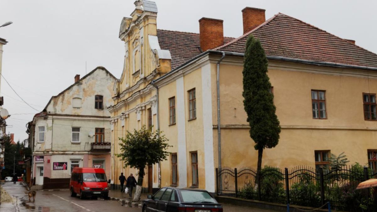 Спортзал Самбірського коледжу культури й мистецтв відремонтують за 8 млн грн