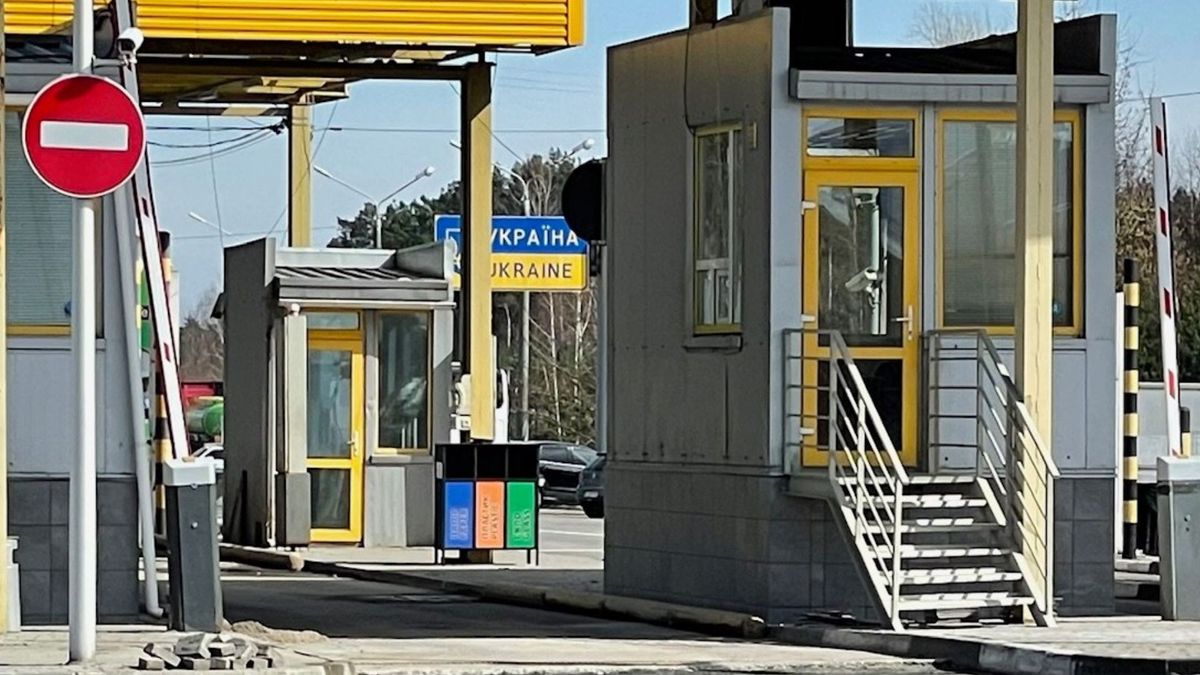 Суд виправдав звинуваченого в переправленні ухилянтів засновника благодійного фонду з Луцька