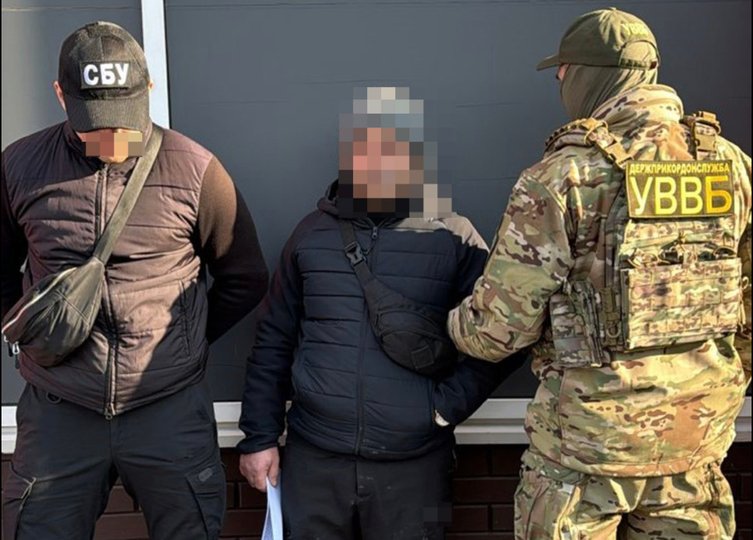 Волинські правоохоронці викрили ще одну схему для ухилянтів (фото спецпрокуратури)