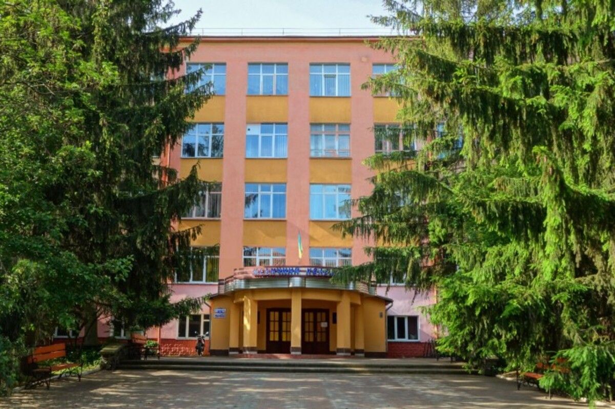 Рівненську медичну академію ліцензували для післядипломної підготовки лікарів