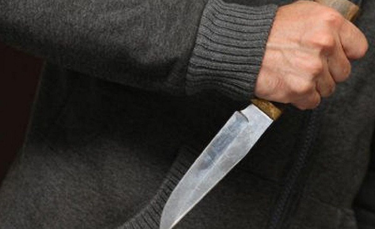 Під час сварки 38-річний львів’янин вдарив ножем у груди рідного брата