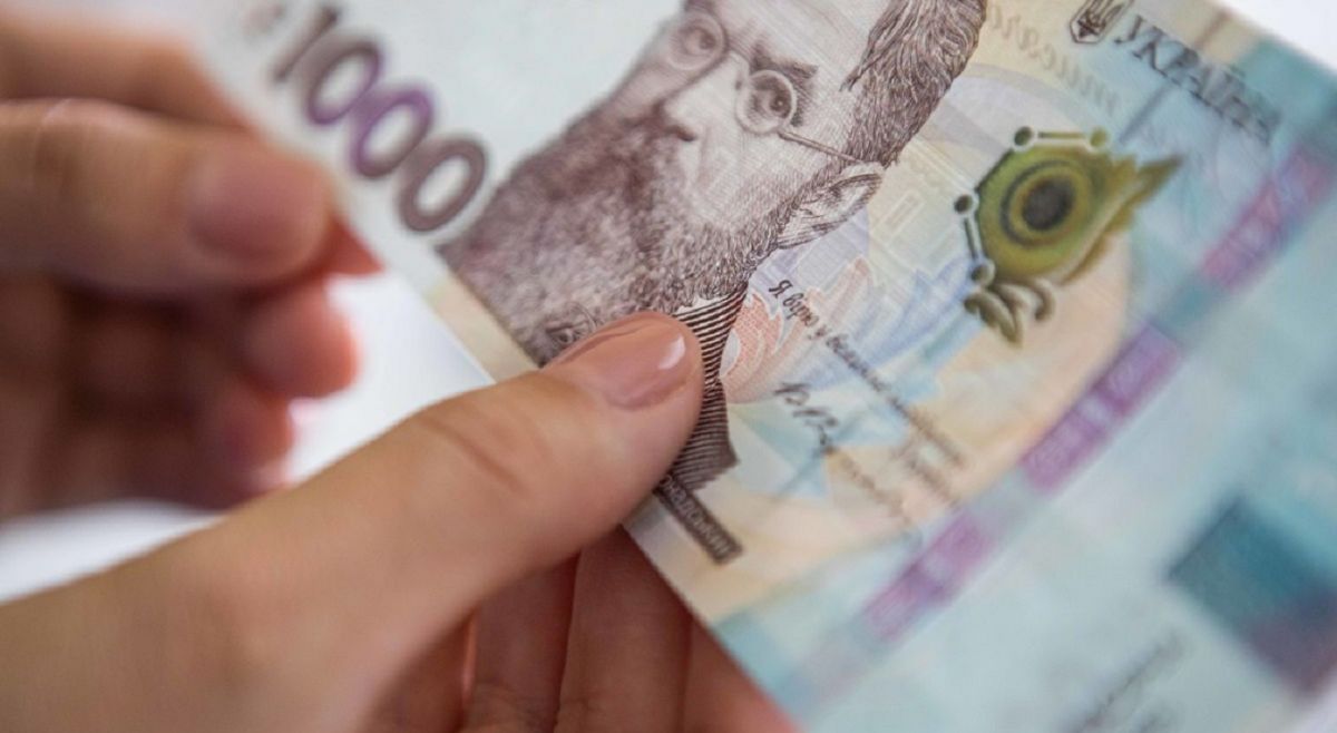 Два мільйони українців зможуть отримати 1000 грн допомоги у відділеннях «Укрпошти»