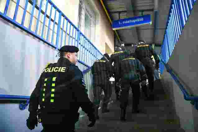 Влада чеського міста планує створити посади українських помічників поліції Влада чеського міста планує створити посади українських помічників поліції