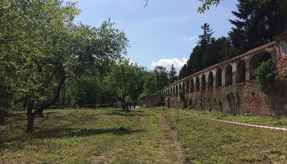 Держспецзв’язку, або штанці одягніть, або хрестик зніміть!