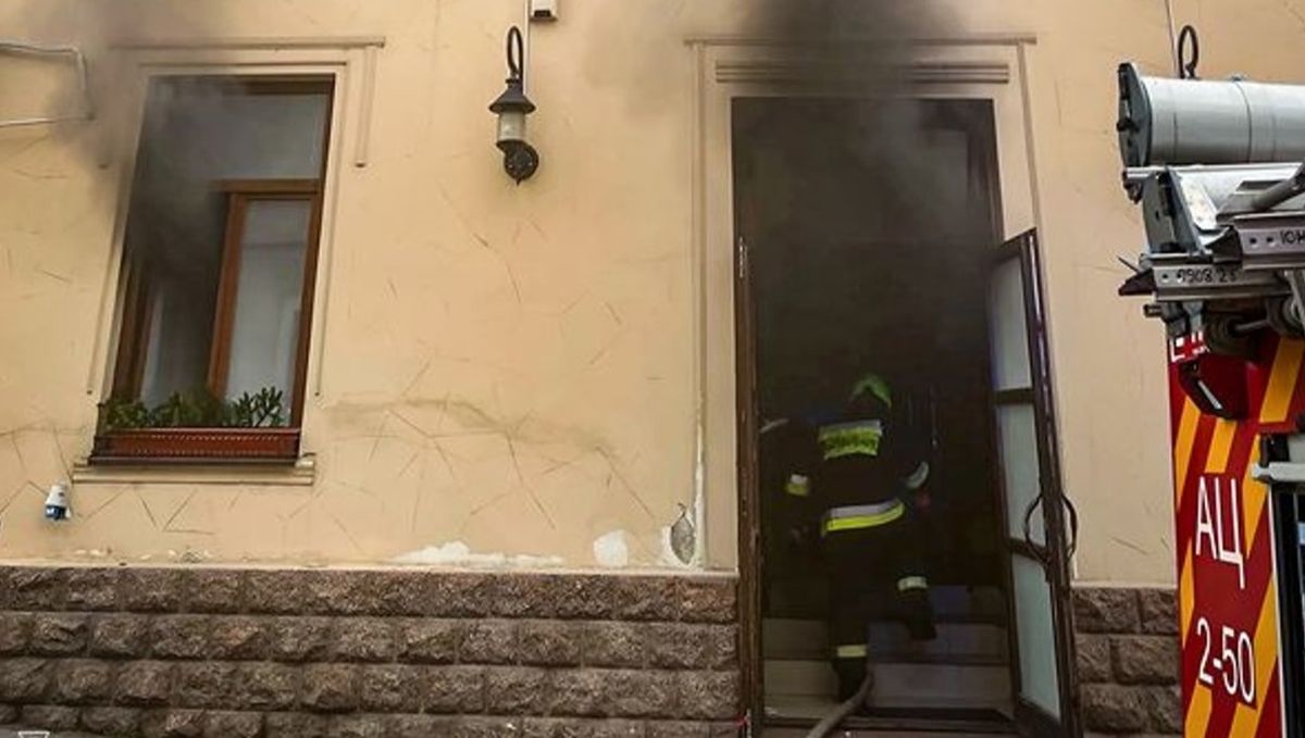 У центрі Ужгорода під час пожежі у піцерії отримав опіки працівник закладу