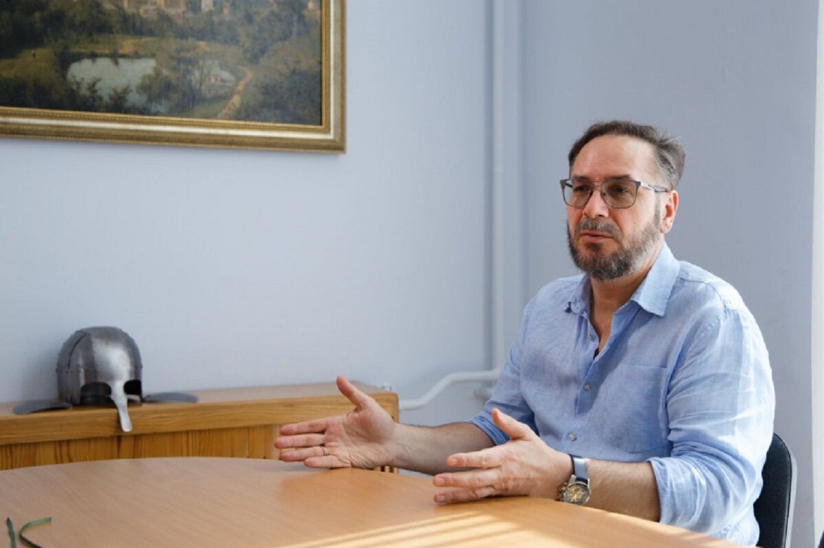 Народна депутатка заявила про неповернення в Україну директора нацмузею