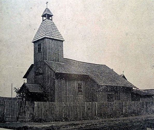 Церква Святих Андрія і Володимира. Світлина 1930-х років