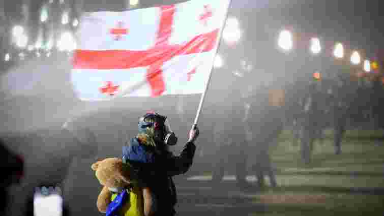 Велика Британія скоротить підтримку Грузії через розгін протестувальників