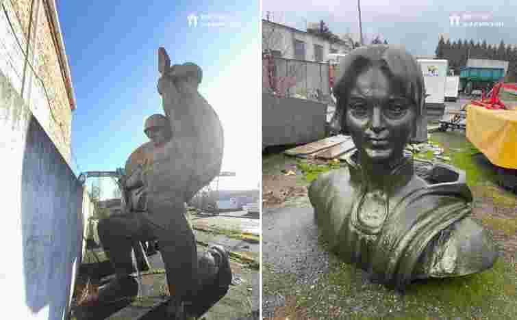 Демонтовані радянський памʼятник і погруддя в Рівному продали на аукціоні за 123 тис. грн