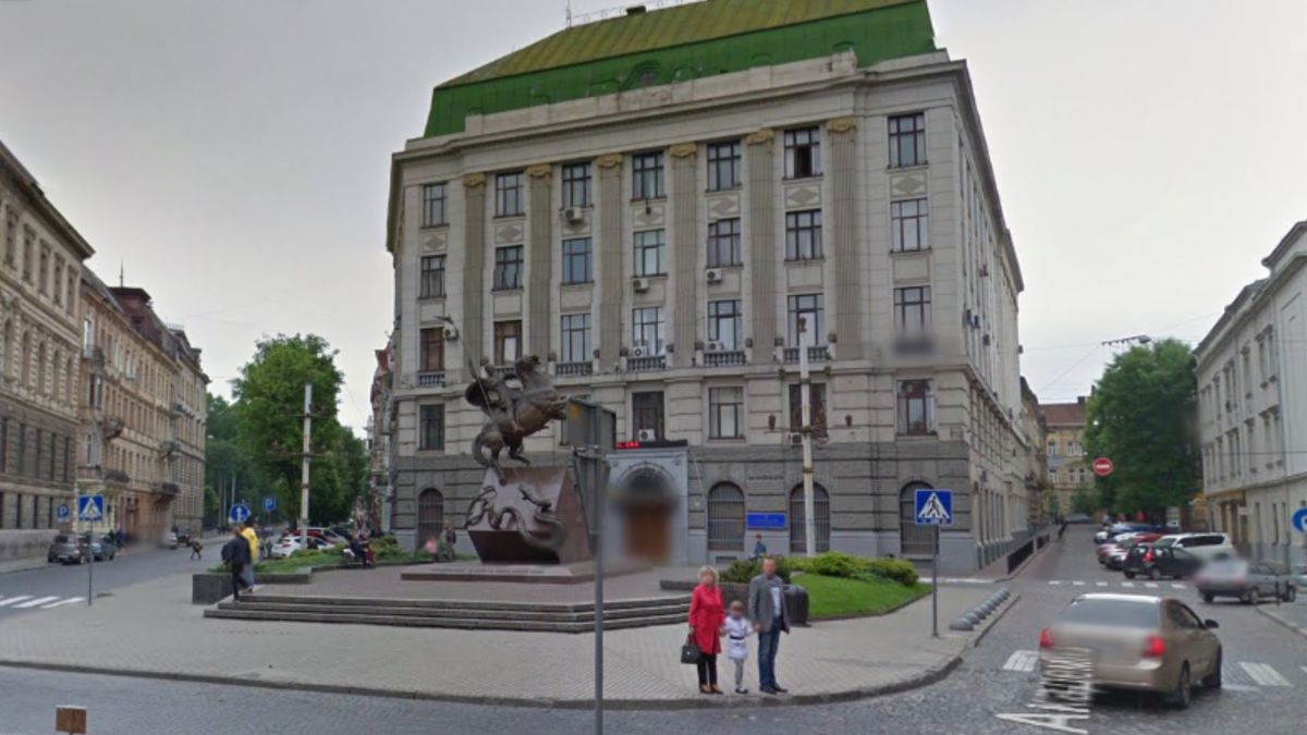 Львівський експоліцейський отримав 136 тис. грн штрафу за втручання в електронні системи СБУ