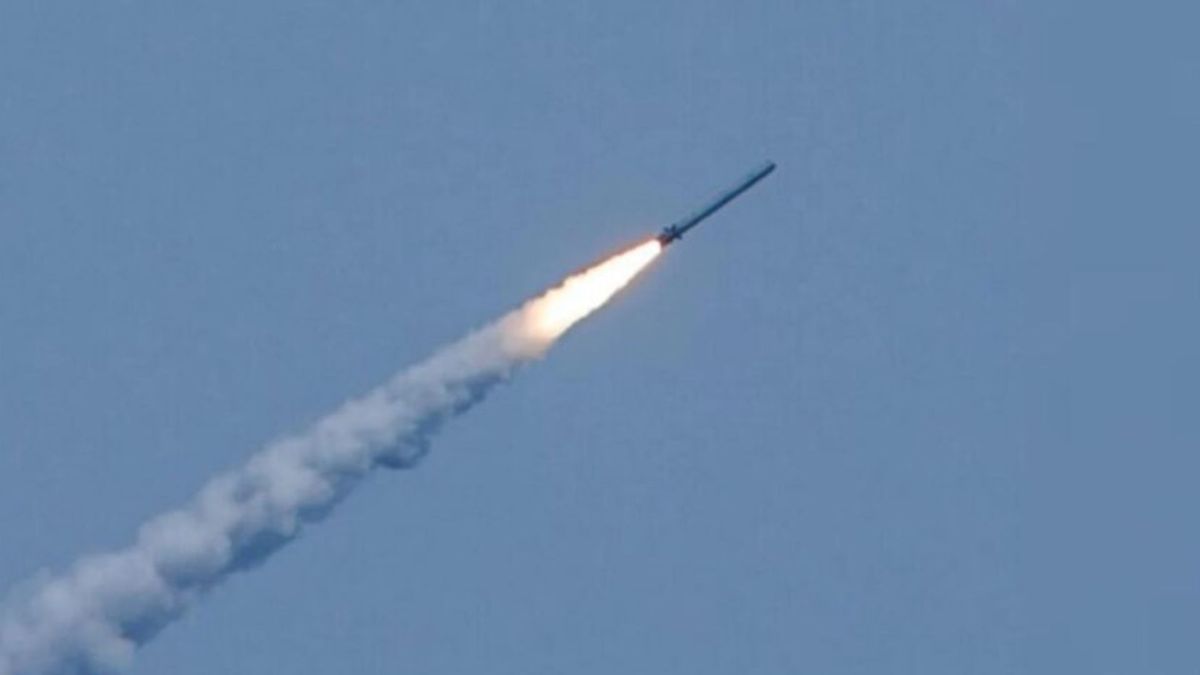 Росія здійснила масовану комбіновану атаку на українську енергетику
