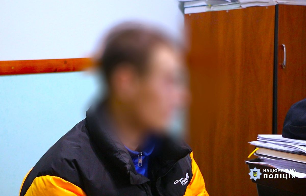 Прикарпатець підпалив авто правоохоронців на території Косівського райвідділу поліції