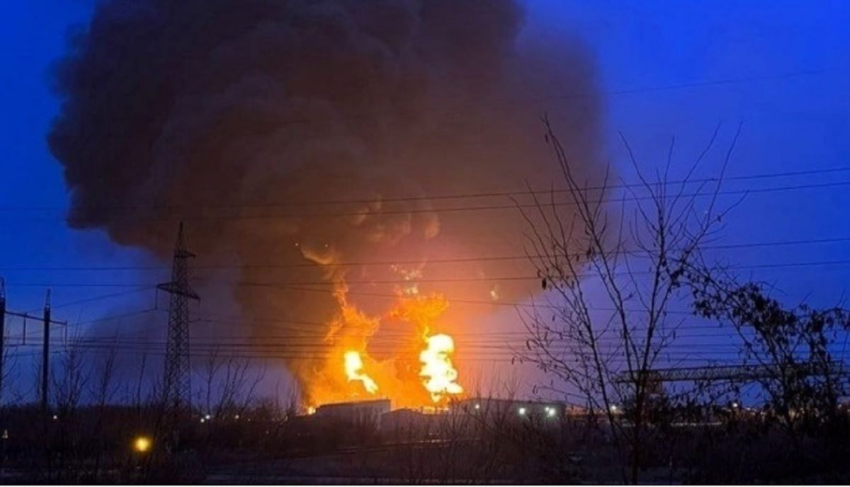 Безпілотники атакували нафтобазу в російському Орлі 
