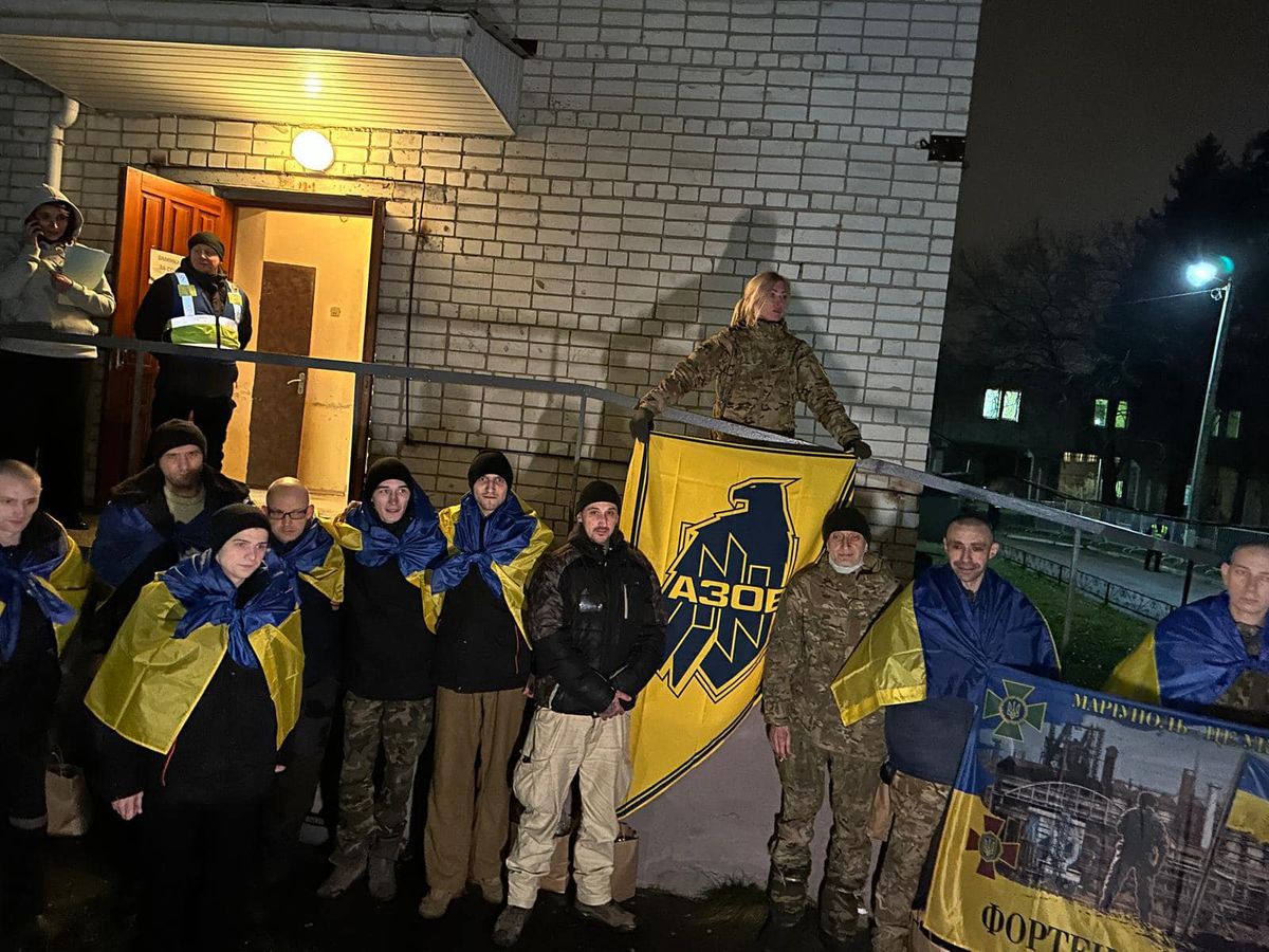 В Україну з полону вдалось повернути ще 11 бійців бригади «Азов»