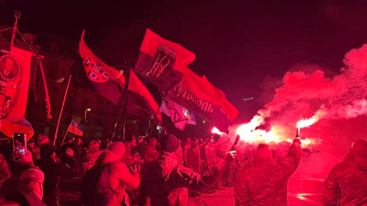 До дня народження Бандери у Львові організували смолоскипну ходу