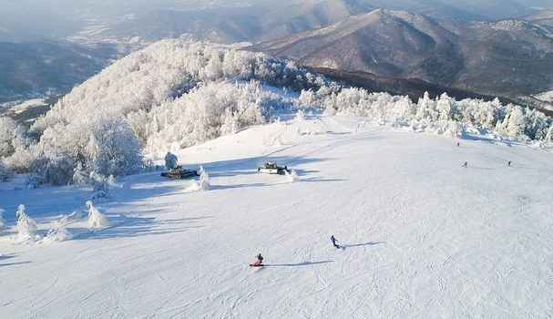 Гора Красія взимку (фото Кarpatium)