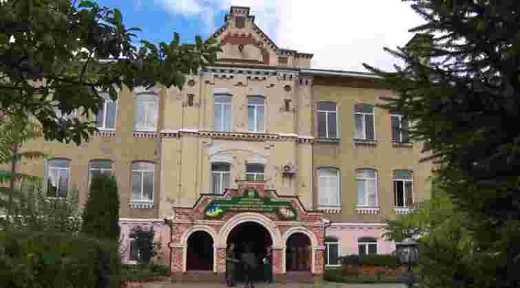 Після отруєння учнів у військовому ліцеї в Ковелі вилучили півтонни продуктів