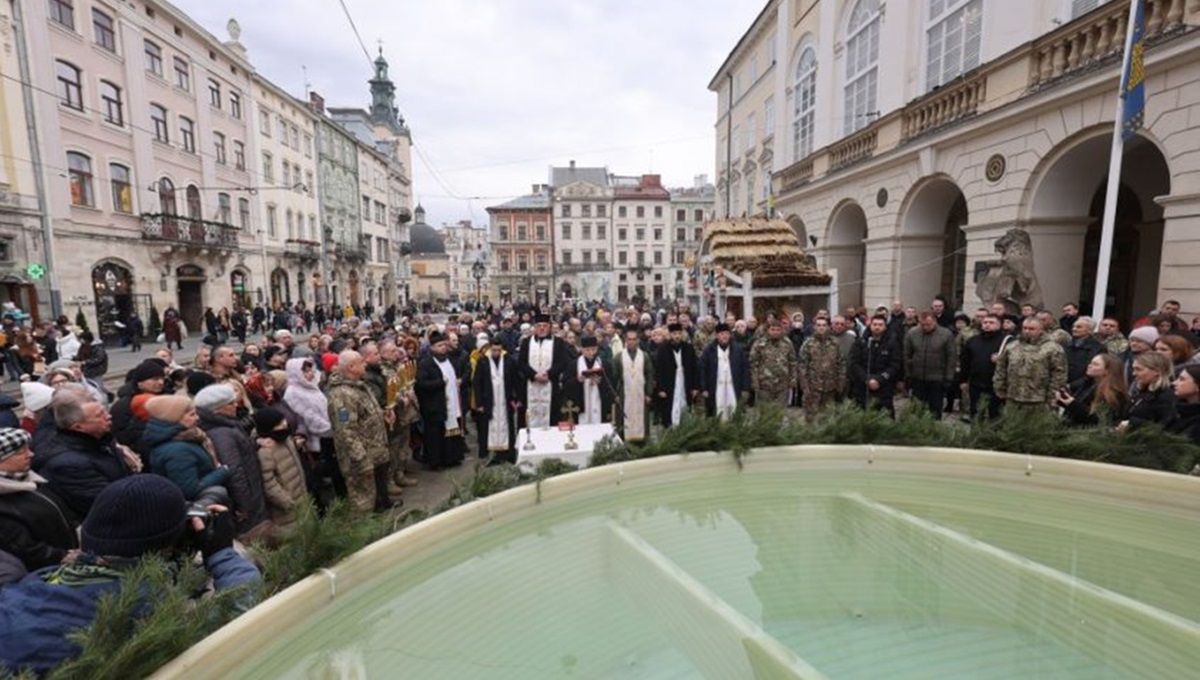 У центрі Львова військові капелани проведуть загальноміське освячення води