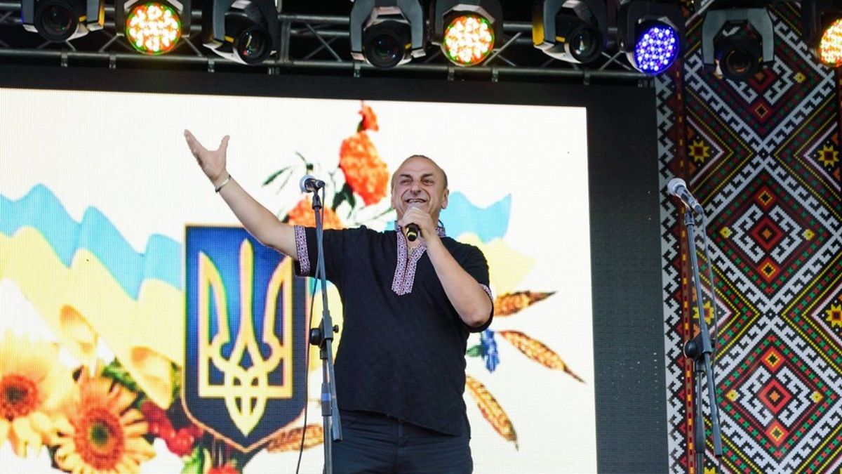 Помер відомий на Тернопільщині співак Василь Хлистун
