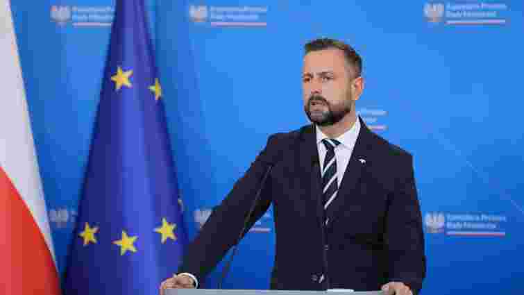 Польський міністр заявив, про втому від війни через українців, які живуть у 5-зіркових готелях