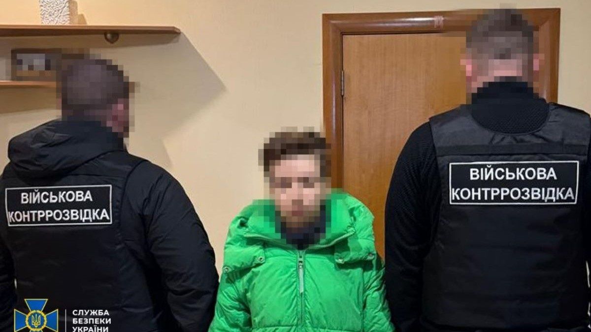 СБУ затримала киянку, яка допомогла росіянам атакувати урядовий квартал в новорічну ніч