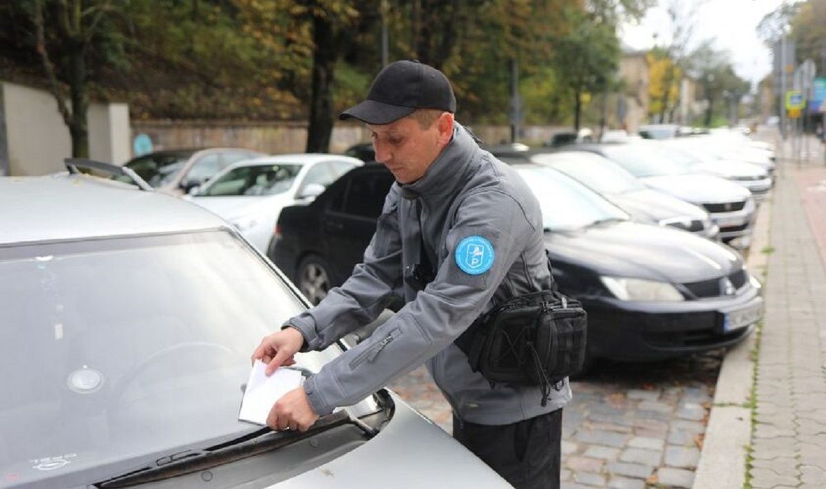 В Україні з’явився єдиний сервіс для перевірки та сплати штрафів за паркування
