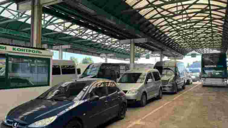 Прикордонники назвали кількість українців, які виїхали за кордон у 2024 році й не повернулися