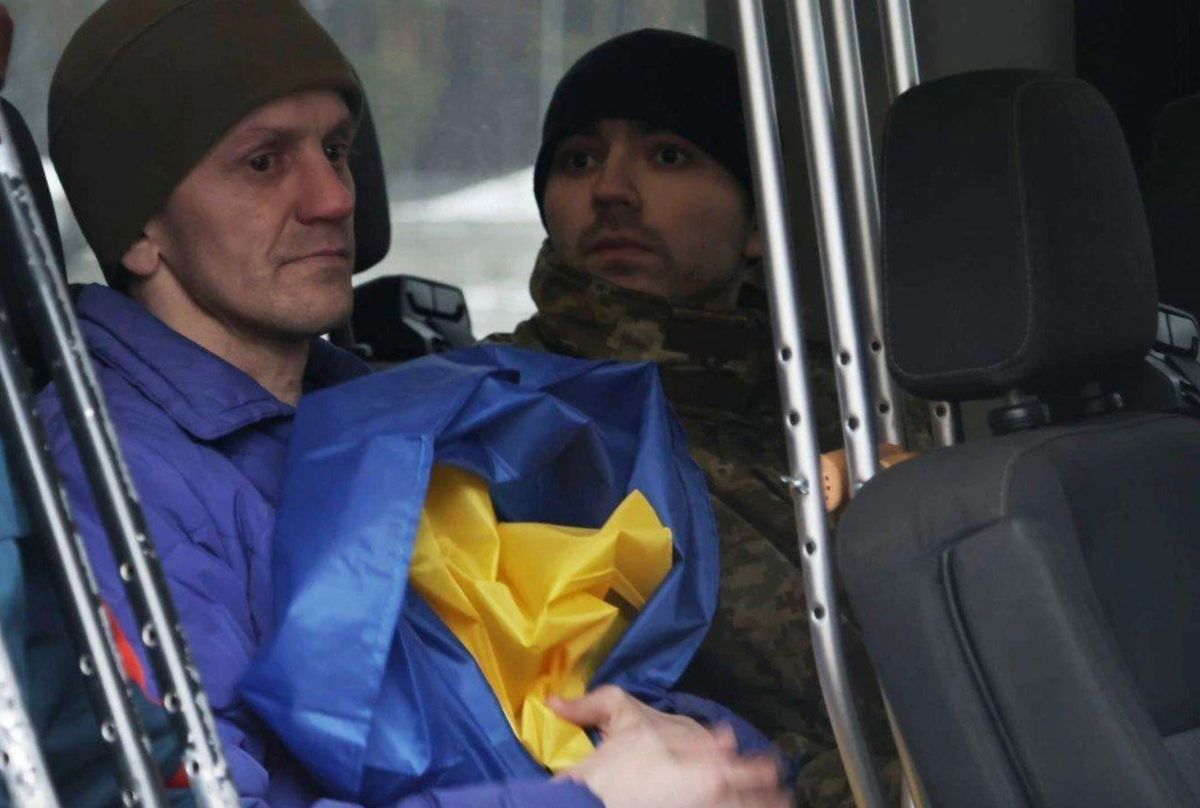 Із російського полону звільнили трьох військових з Хмельниччини