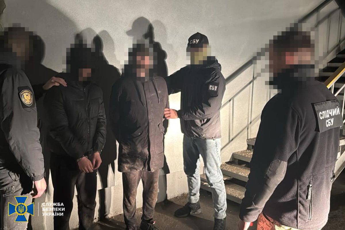 На Рівненщині двох диверсантів затримали за підрив колії під час руху військового ешелону