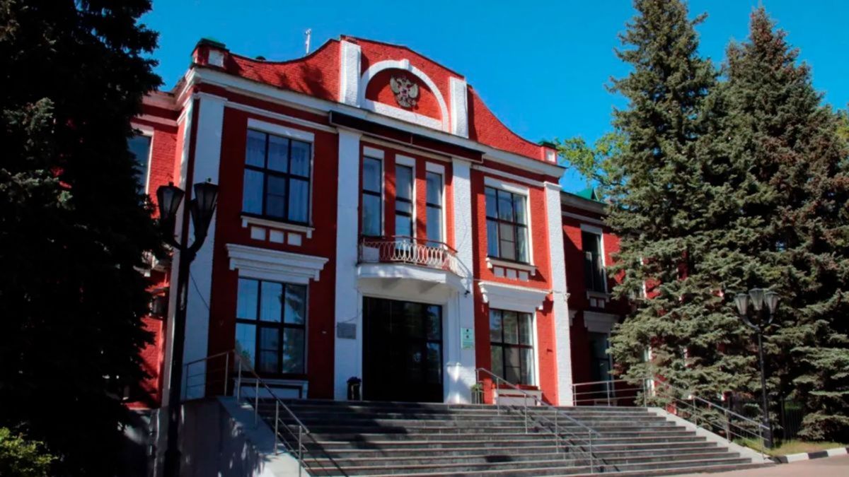 Уночі ударні дрони атакували Тамбовський пороховий завод 