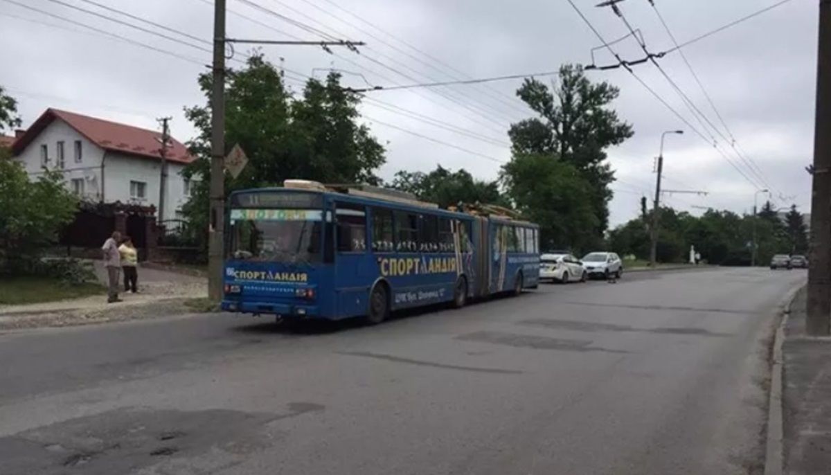 Водій тролейбуса уник покарання за смертельну травму 73-річній пасажирці
