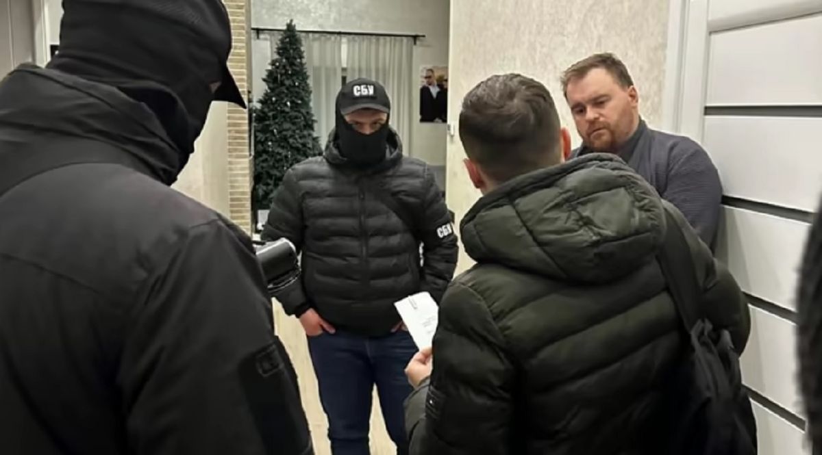 СБУ оголосила підозру ексведучому проросійських телеканалів Максу Назарову