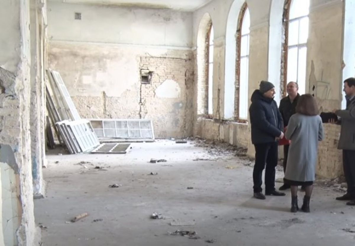 Скандальна львівська компанія реставруватиме Будинок офіцерів у Луцьку за 127,8 млн грн