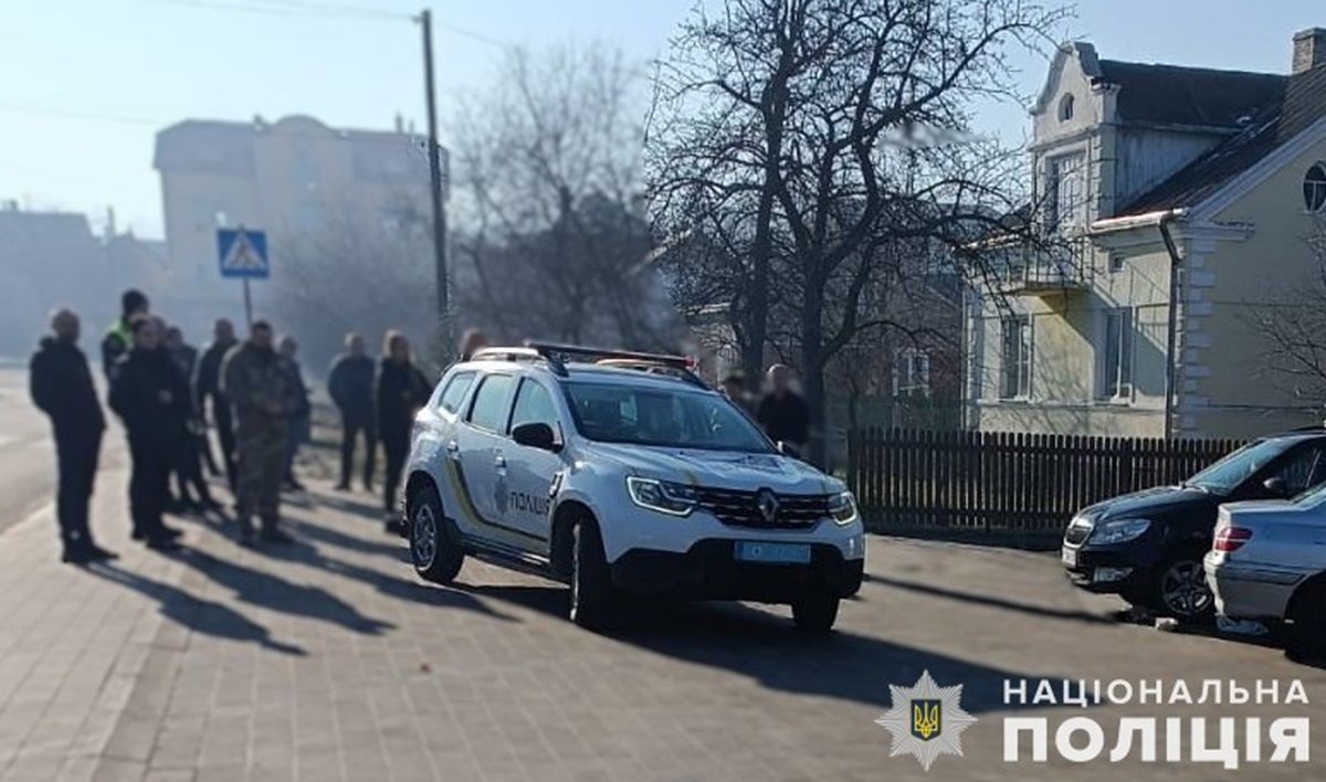 У Жовкві водій легковика збив двох жінок, одна загинула