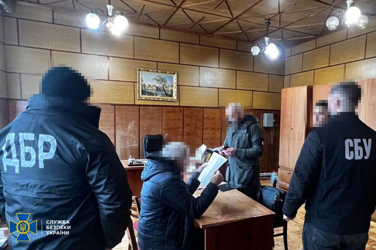 Директора спиртзаводу на Полтавщині підозрюють у несплаті 2,5 млрд грн податків