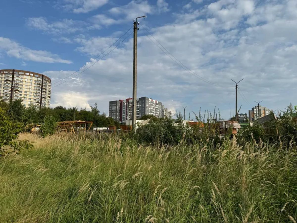У Львові вперше передали ділянку в оренду під будівництво багаторівневого паркінгу