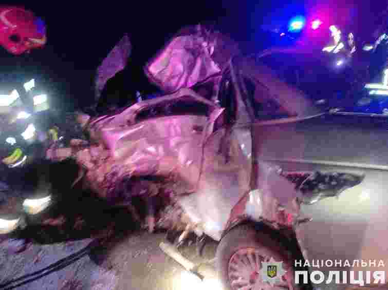 27-річний водій ВАЗ загинув у ДТП із вантажівкою неподалік Львова